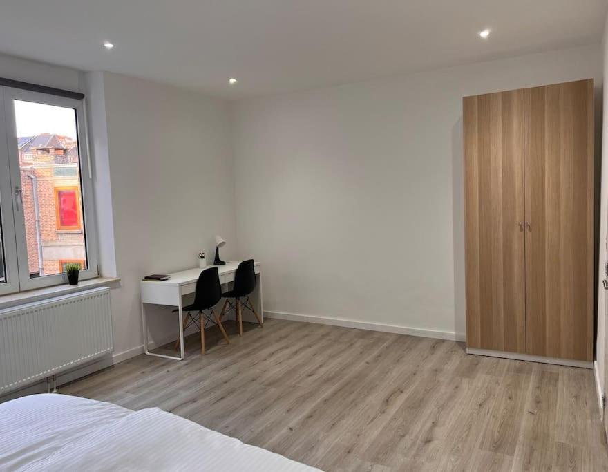 White Apartment, 2 Chambre-Arrivee Autonome-Wifi Rapide Liège Exterior foto
